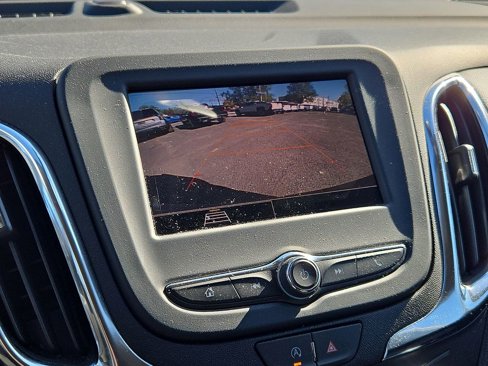Used 2024 Chevrolet Equinox LT image 24