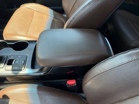 Used 2019 Kia Sorento SX w/ SX Touring Package image 14