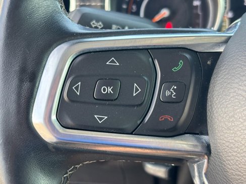 Used 2019 Jeep Wrangler Unlimited Sahara image 20