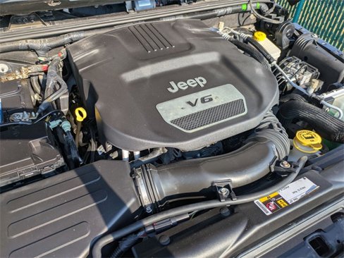 Certified 2016 Jeep Wrangler Unlimited Rubicon image 26