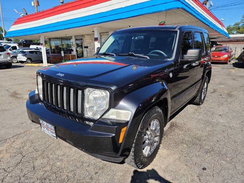 Used 2012 Jeep Liberty Sport image 1