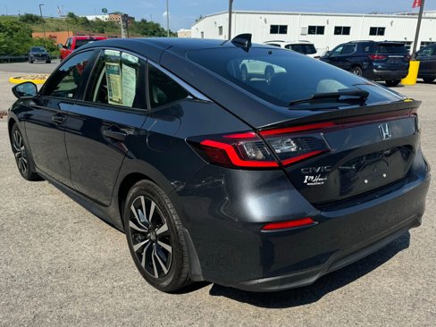 Used 2022 Honda Civic EX-L image 5