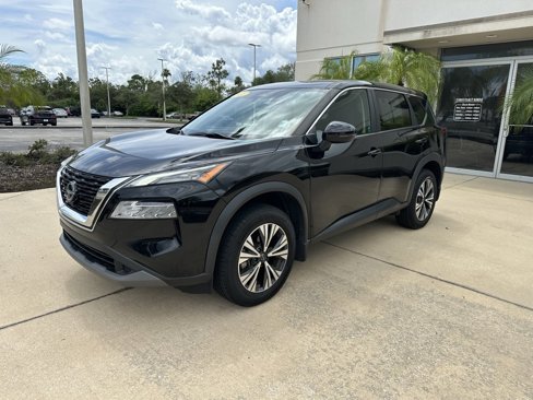 Used 2022 Nissan Rogue SV image 8