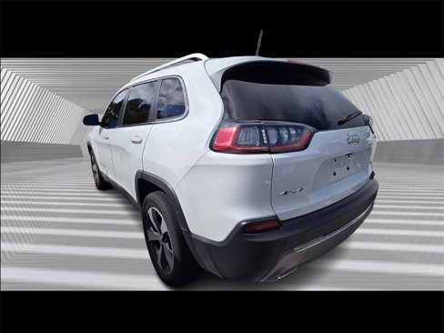 Used 2019 Jeep Cherokee Limited image 8