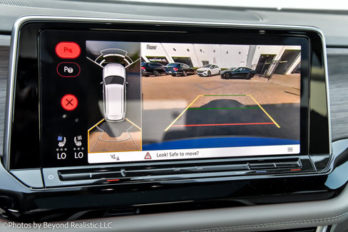 Used 2024 Volkswagen Atlas SEL Premium R-Line image 44