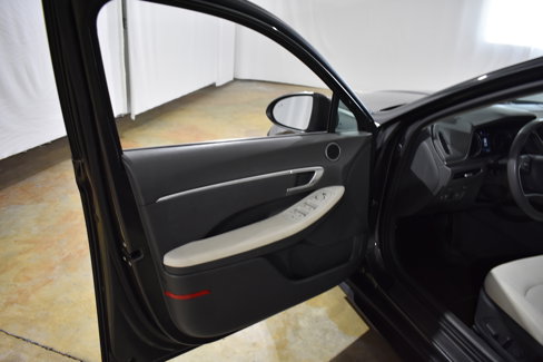 Used 2022 Hyundai Sonata SEL image 13