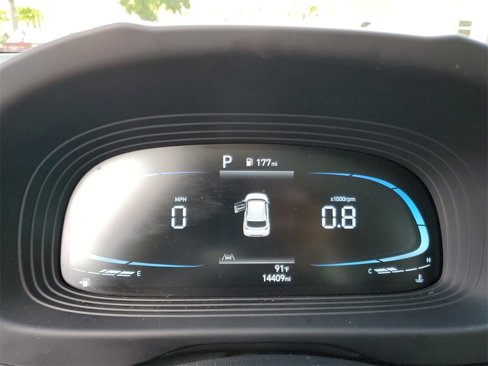 Certified 2023 Hyundai Venue SEL image 17