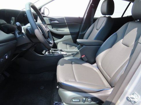 New 2025 Buick Encore GX Sport Touring w/ Comfort Package image 16