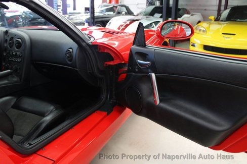 Used 2003 Dodge Viper SRT-10 image 34