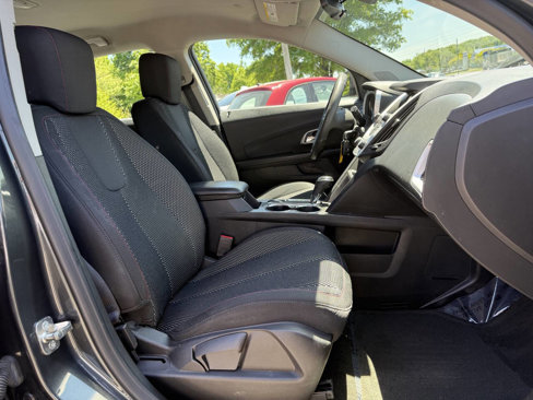 Used 2017 Chevrolet Equinox LS image 14