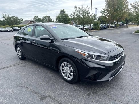 Used 2024 Kia Forte LX image 8