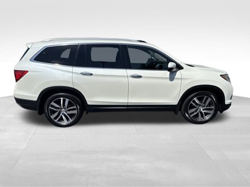 Used 2016 Honda Pilot Elite image 7