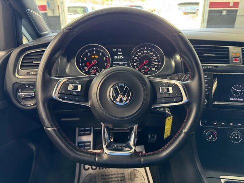 Used 2015 Volkswagen GTI S image 28