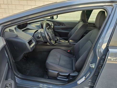 Used 2023 Toyota Prius LE image 13