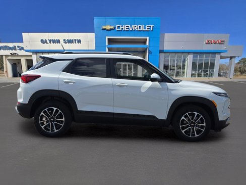 New 2026 Chevrolet TrailBlazer LT w/ Driver Confidence Package image 4