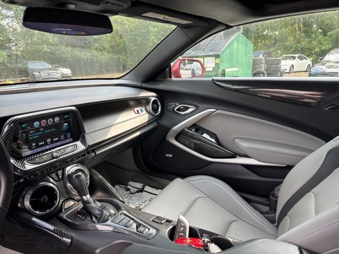 Used 2016 Chevrolet Camaro LT w/ RS Package image 11
