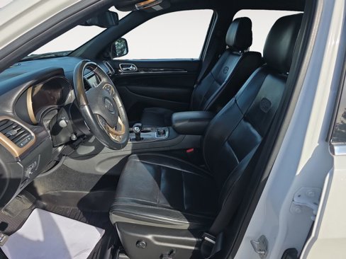 Used 2015 Jeep Grand Cherokee Overland image 9