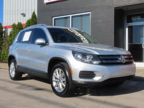 Used 2017 Volkswagen Tiguan Wolfsburg Edition image 1