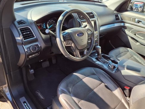Used 2018 Ford Explorer Sport w/ Equipment Group 401A image 4