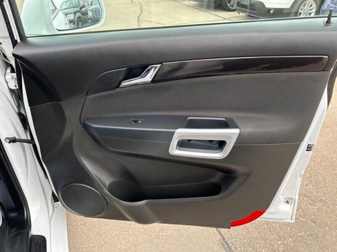 Used 2014 Chevrolet Captiva Sport LT image 22