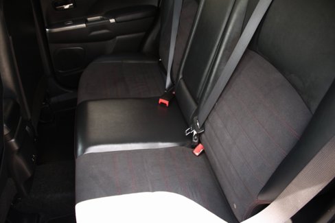Used 2023 Mitsubishi Outlander Sport ES image 12