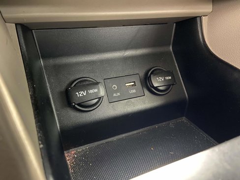 Used 2019 Hyundai Elantra SE image 19