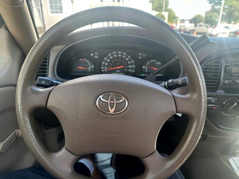 Used 2004 Toyota Tundra 2WD Regular Cab image 9
