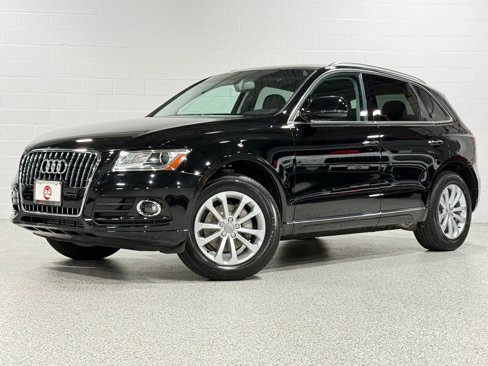 Used 2016 Audi Q5 2.0T Premium Plus w/ Technology Package image 2