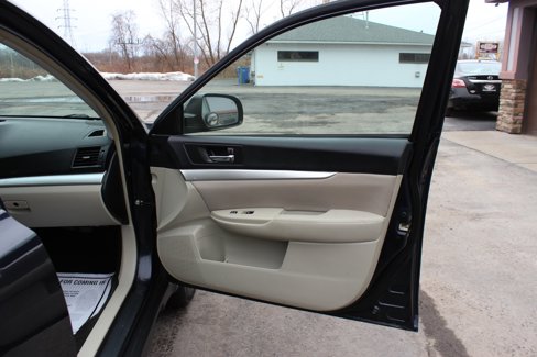 Used 2013 Subaru Outback 2.5i Premium image 34
