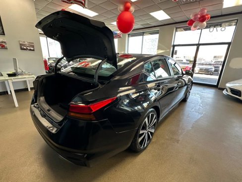 Used 2022 Nissan Altima 2.5 SR image 12