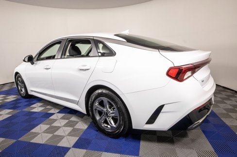 Used 2022 Kia K5 LXS image 7