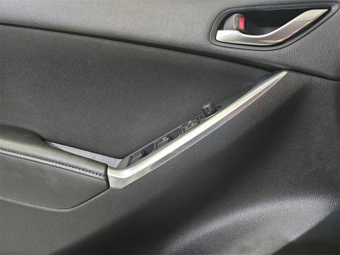 Used 2015 MAZDA CX-5 Touring image 26