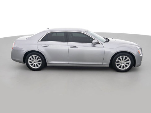 Used 2014 Chrysler 300 w/ Wheels & Beats Group image 4