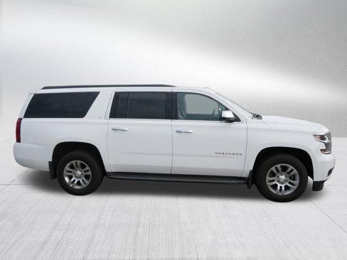 Used 2015 Chevrolet Suburban LT w/ Luxury Package image 8