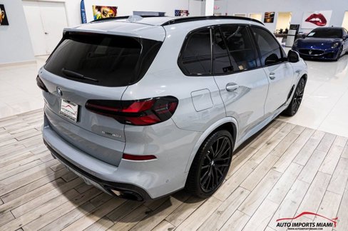 Used 2024 BMW X5 sDrive40i w/ M Sport Package image 29