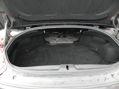 Used 2011 Nissan 370Z Roadster image 12