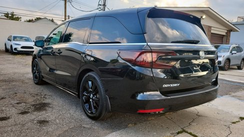 Used 2023 Honda Odyssey Sport image 8