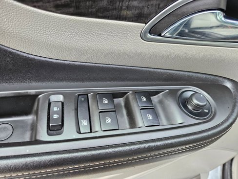 Used 2015 Buick Encore Leather image 23
