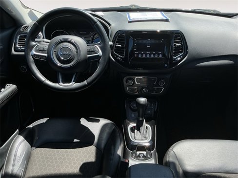 Used 2021 Jeep Compass Latitude image 8