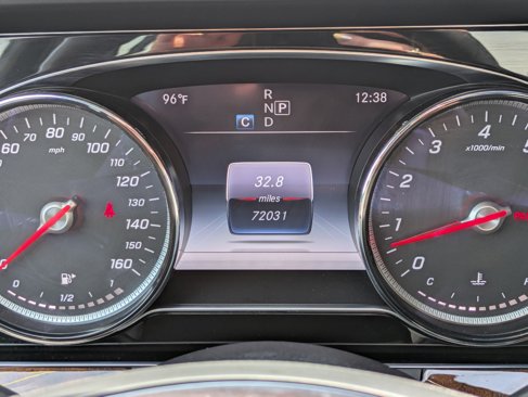 Used 2018 Mercedes-Benz E 400 4MATIC Sedan image 15