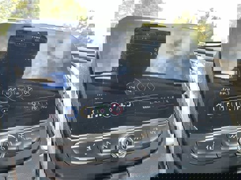 Used 2024 Chevrolet Malibu LT image 20