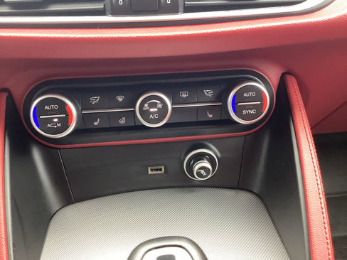 Used 2019 Alfa Romeo Stelvio Ti Sport w/ Quick Order Package 22S Sport image 23