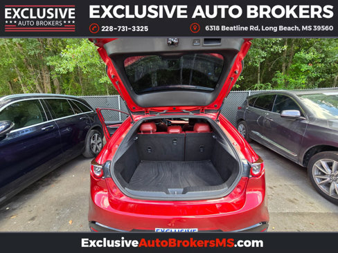 Used 2019 MAZDA MAZDA3 AWD Hatchback w/ Premium Pkg image 31