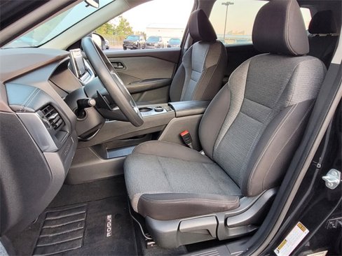 Used 2021 Nissan Rogue S image 8