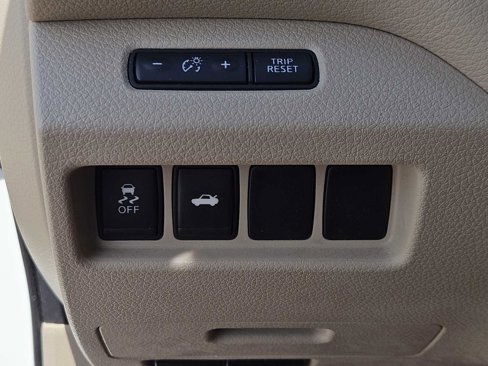 Used 2014 Nissan Altima 2.5 SV image 22