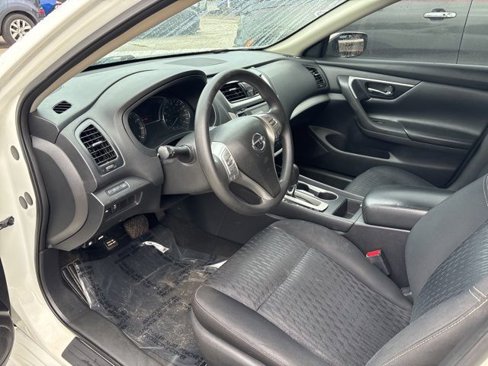 Used 2017 Nissan Altima 2.5 S w/ Power Driver Seat Package image 8