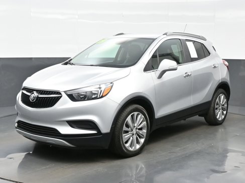 Used 2019 Buick Encore Preferred image 2