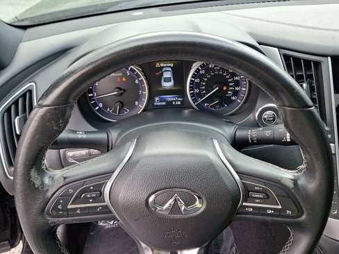 Used 2017 INFINITI Q60 2.0t w/ Moonroof Package image 18