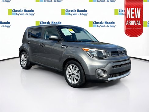 Used 2018 Kia Soul + image 1