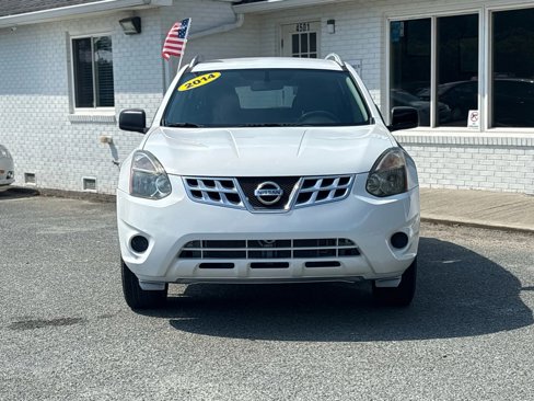 Used 2014 Nissan Rogue S image 2